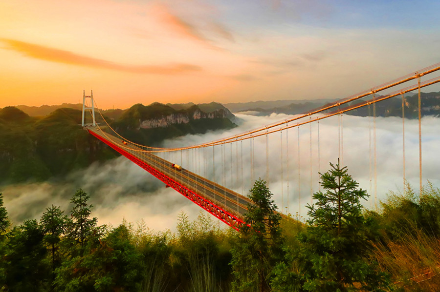 Extreme sporting activities atop suspension bridge to be opened to public in central China