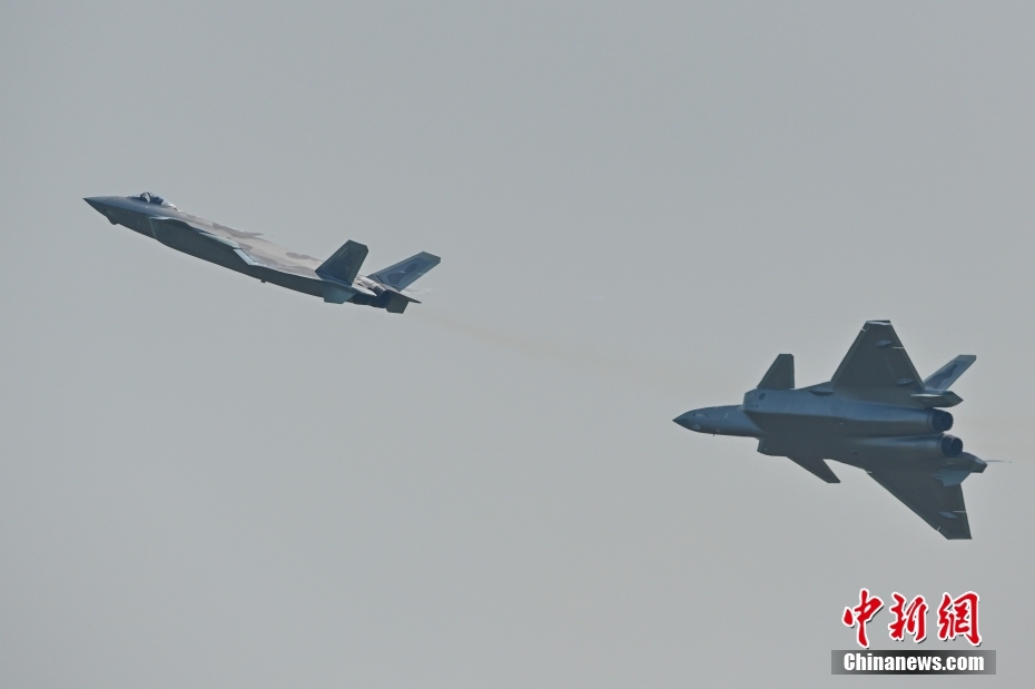 China's J-20 stealth fighters with domestic engines make debut at Airshow China 2021