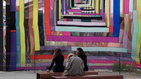 Istanbul's art fair charms art lovers in new venue