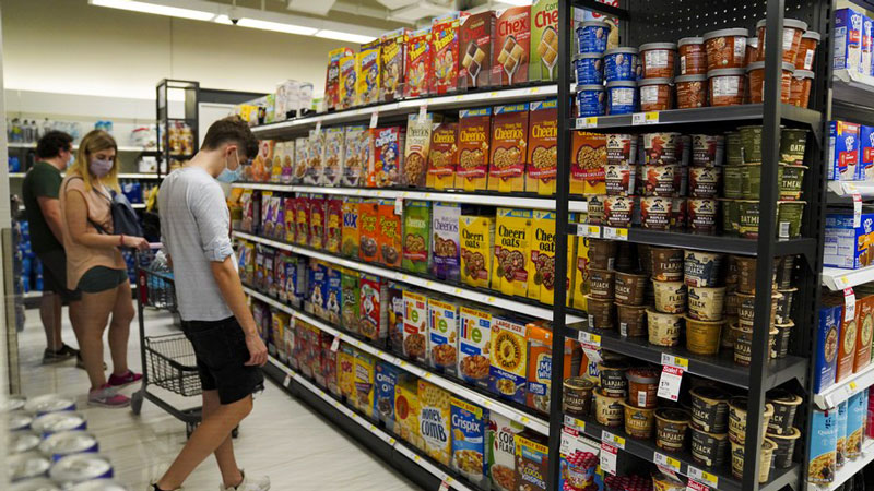 U.S. GDP growth forecasts lowered, inflation risk in limelight