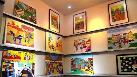 Xinjiang farmer-painters popularize ancient culture through canvas