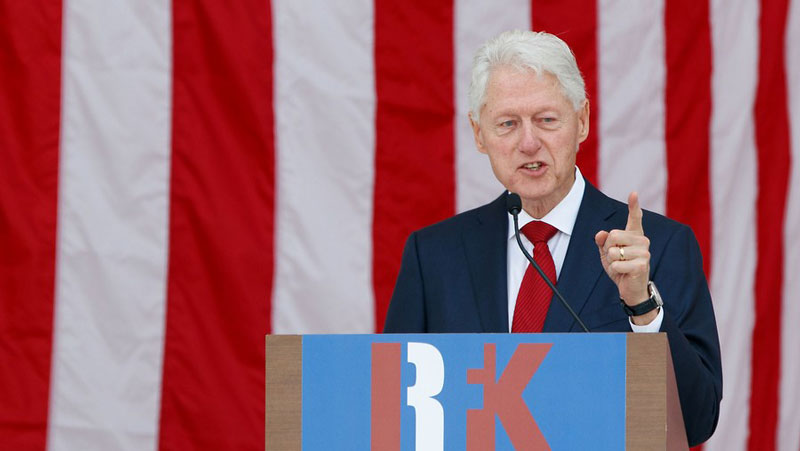 Former U.S. president Clinton released from Southern California hospital