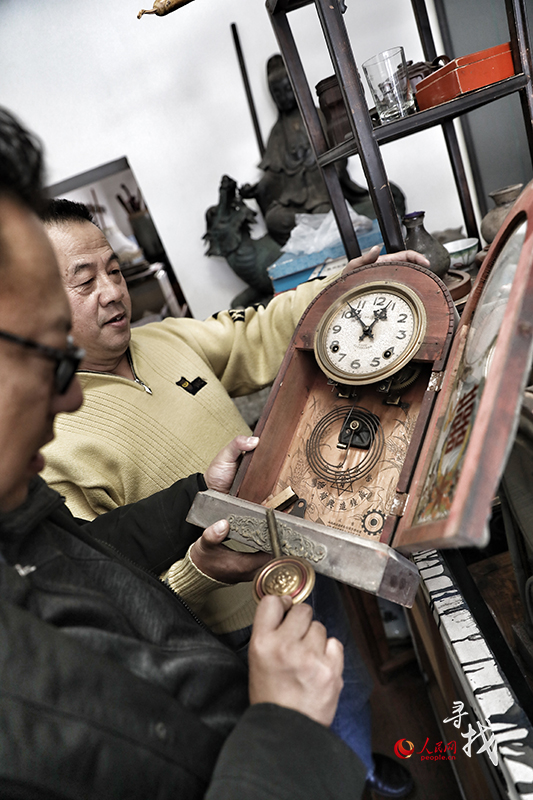 Man kindles obsession with collecting antique clocks, watches