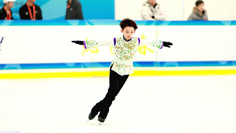 Pic story: 12-year-old boy chases figure skating dream