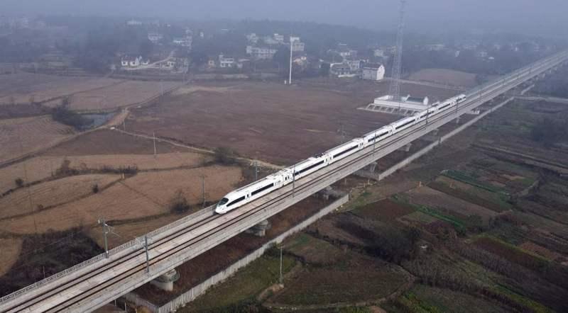 Anqing-Huangmei section of Anqing-Jiujiang high-speed railway starts trial operation