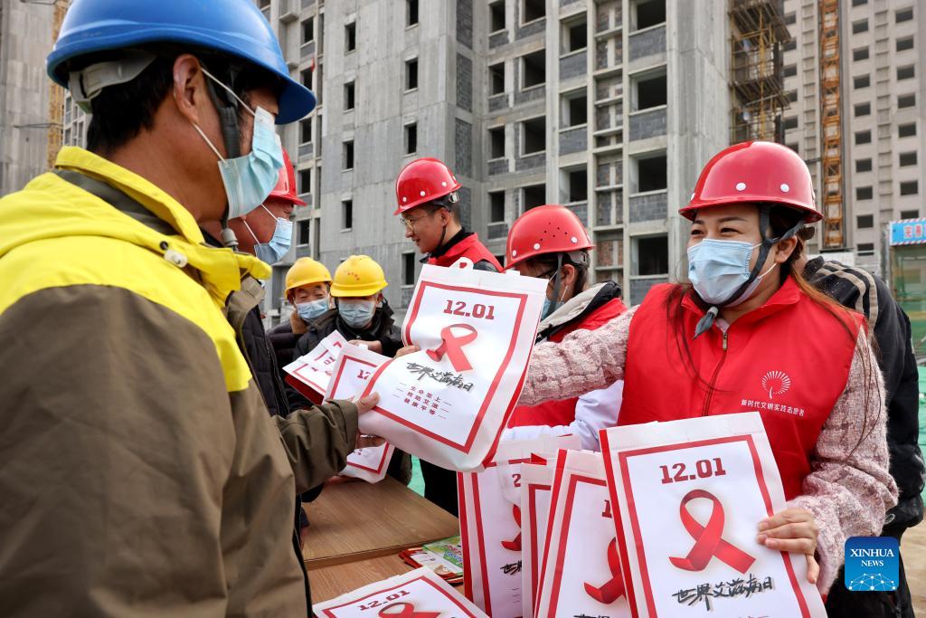 World AIDS Day marked across China