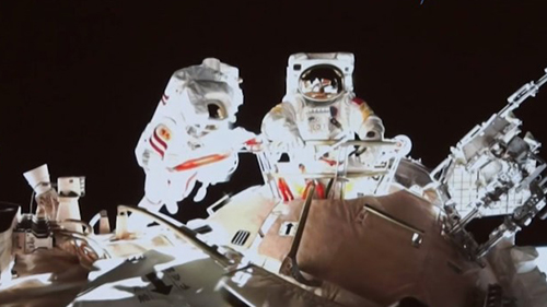 New-generation extravehicular spacesuits demonstrate China’s advances in aerospace technology