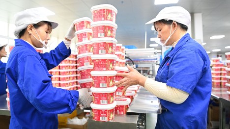 South China's Liuzhou delivers over 100 million prepackaged snail noodles in 2021
