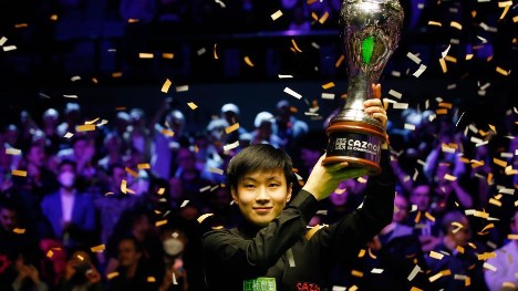 China's Zhao clinches maiden pro title at Snooker UK Championship