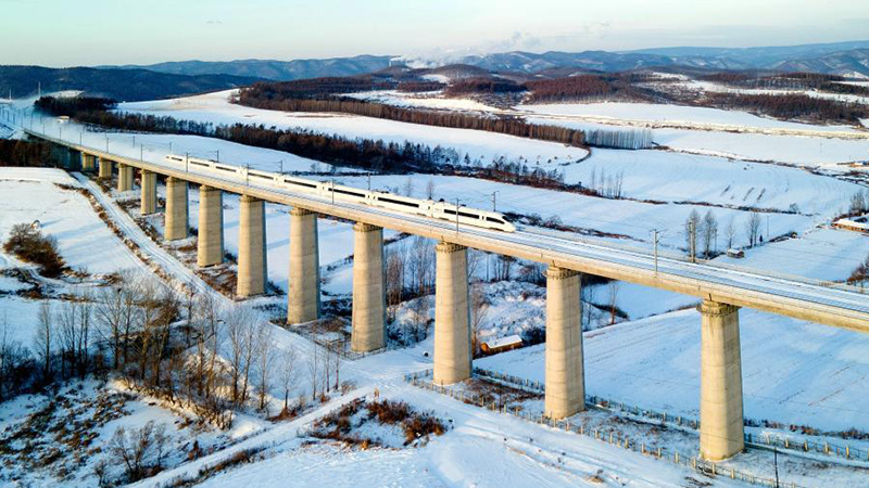 China's easternmost high-speed railway starts operation