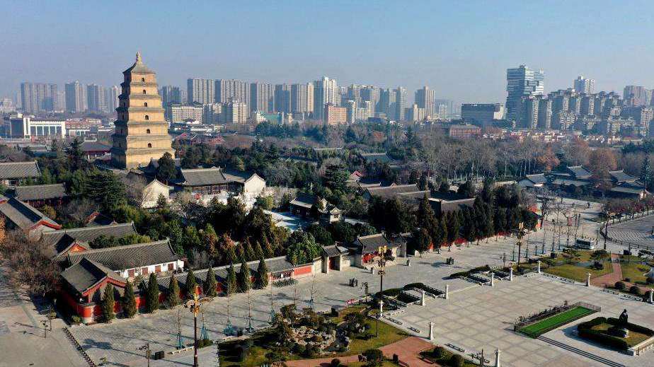 China's Xi'an reports 1,573 COVID-19 cases in latest resurgence