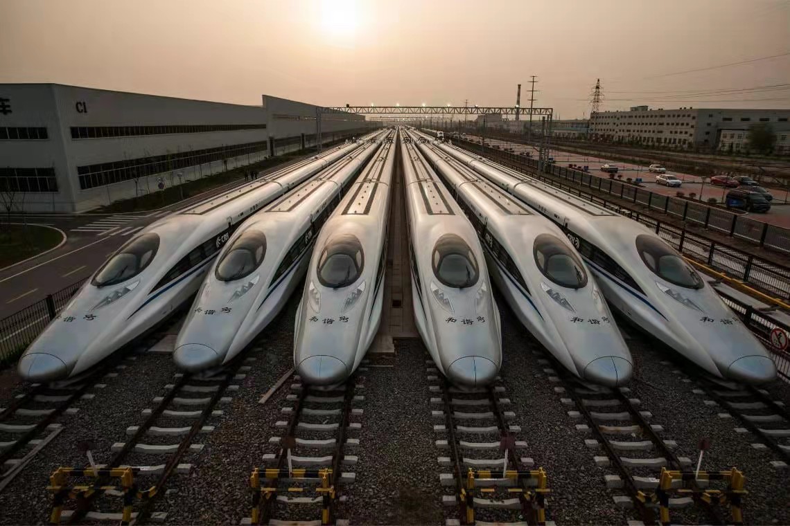 China's high-speed railway network exceeds 40,000 km