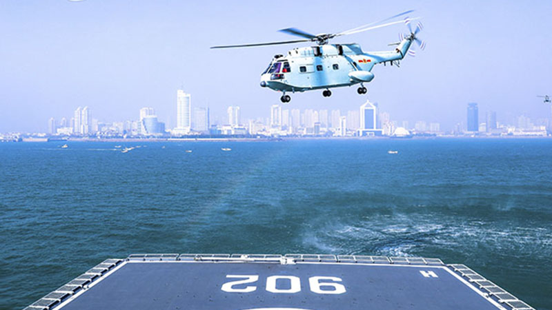 Ship-borne helicopter lands on supply ship Dongpinghu (Hull 902)