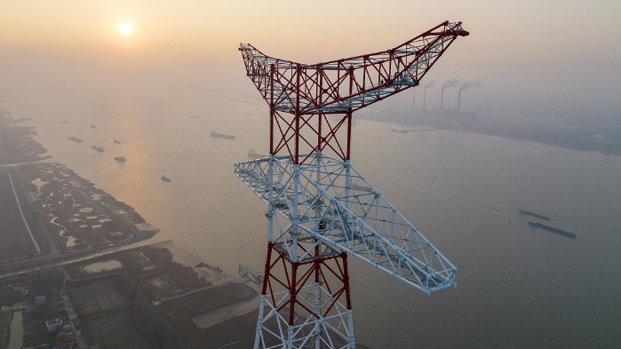 The world's tallest electrical transmission tower cappe in E China