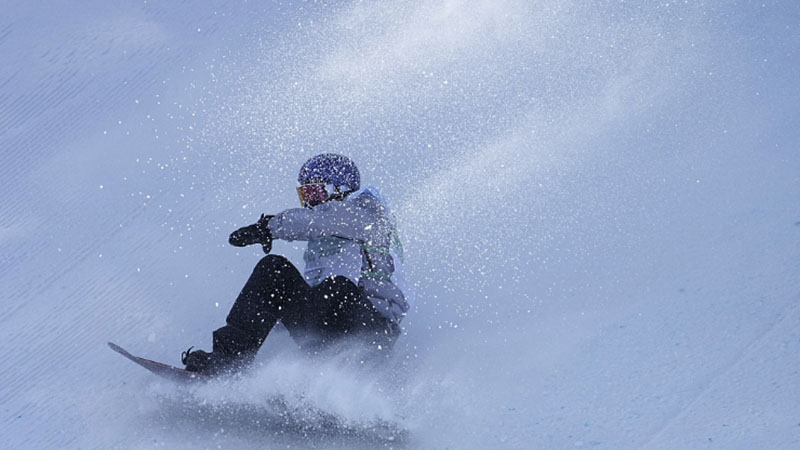 Snow blankets Big Air Shougang