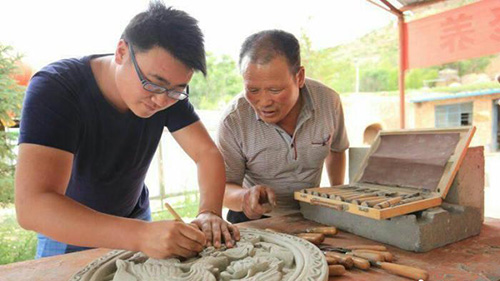 Inheritor of brick carving seeks to carry forward traditional craft through modern-day innovations