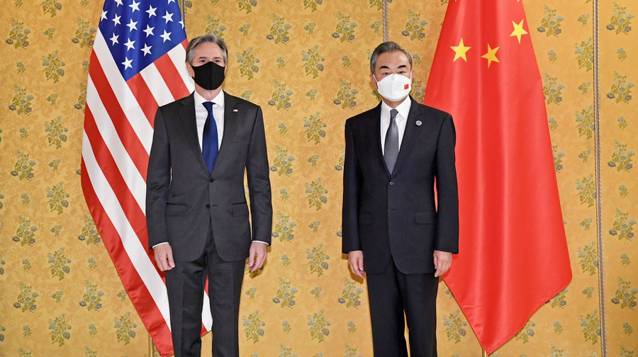 Chinese FM holds phone talks with U.S. secretary of state over bilateral ties, Ukraine