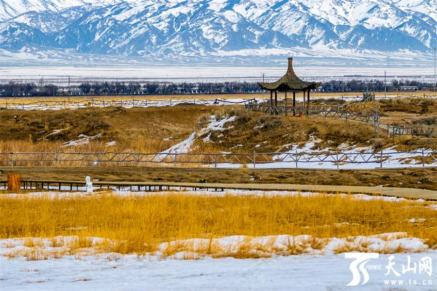 Enchanted winter scenery of Barkol, NW China's Xinjiang in early spring