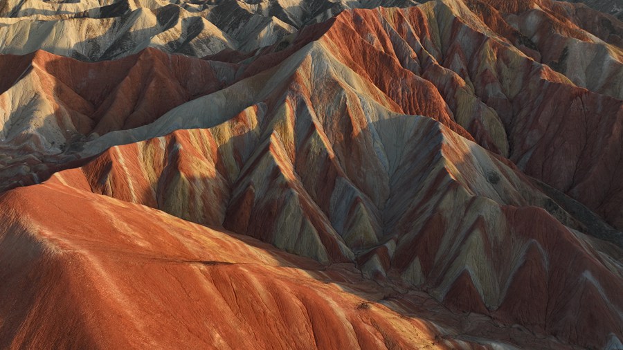 Sneak peek of spectacular Danxia landforms in NW China's Gansu reveals nature's supreme beauty
