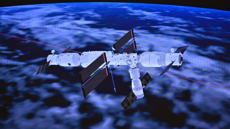 China's Shenzhou-14 crewed spaceship docks with space station combination