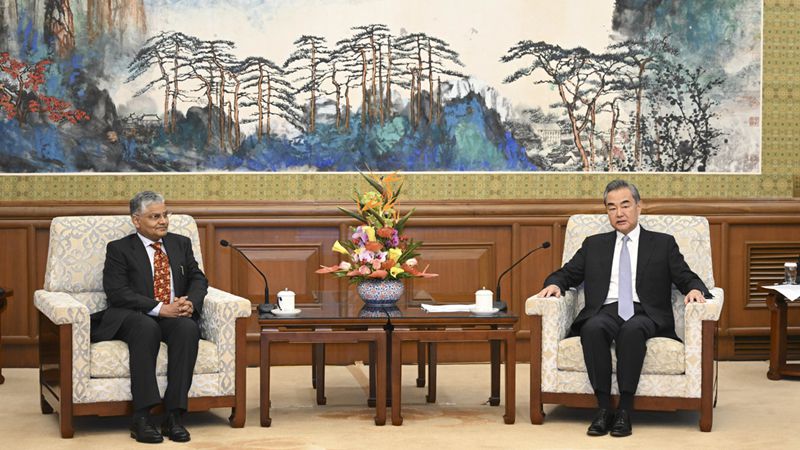 More trust urged for Sino-Indian relations