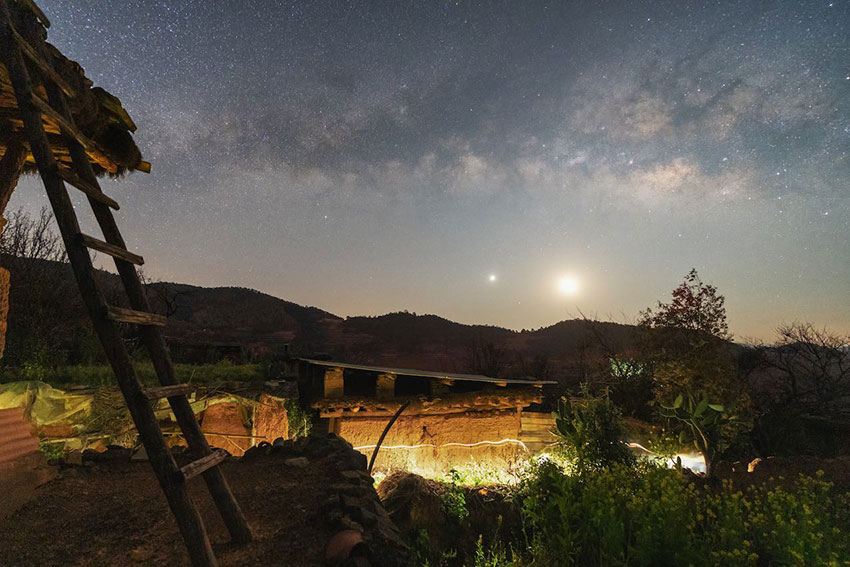 Breathtaking starlit skies in four seasons in SW China’s Yunnan