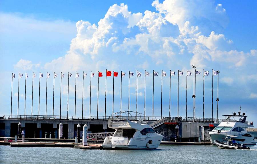 Number of yachts exhibited at 2nd China International Consumer Products Expo up 91 percent from 2021