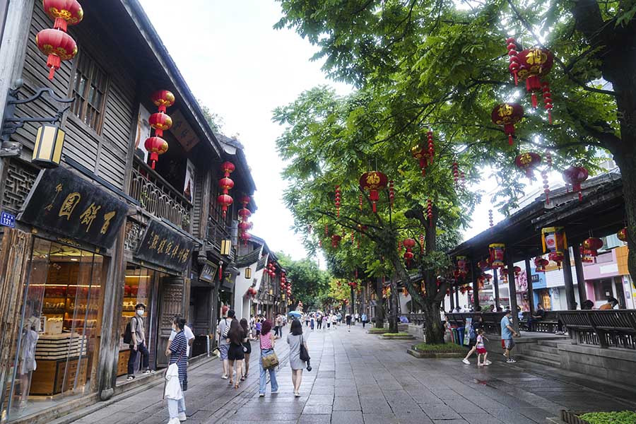 Quaint historical architectures and courtyards in SE China’s Fujian