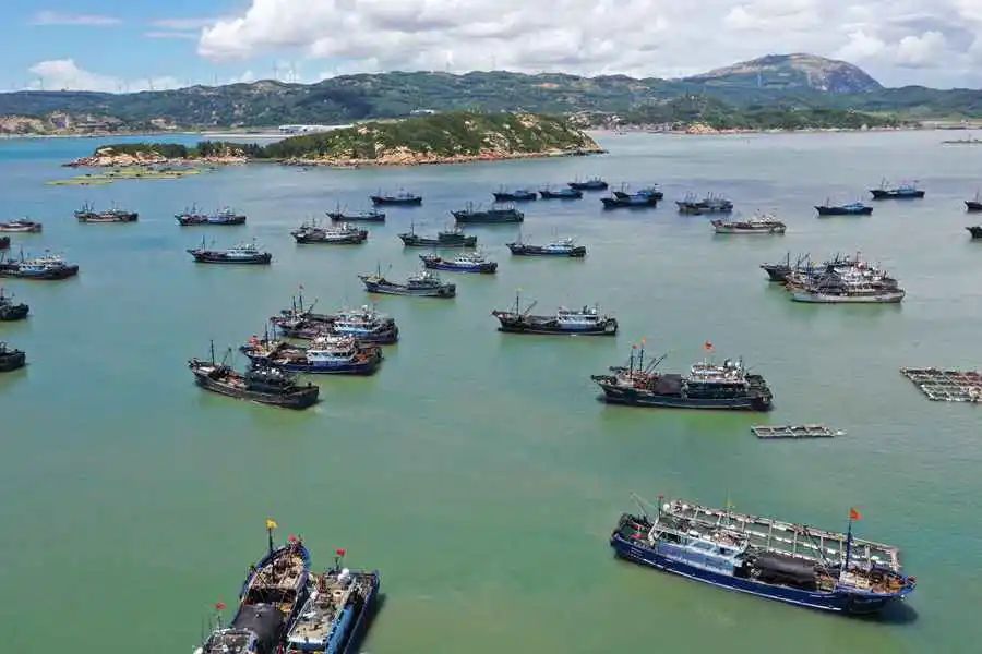 Fishing boats set sail as seasonal fishing ban lifted in SE China’s Fujian