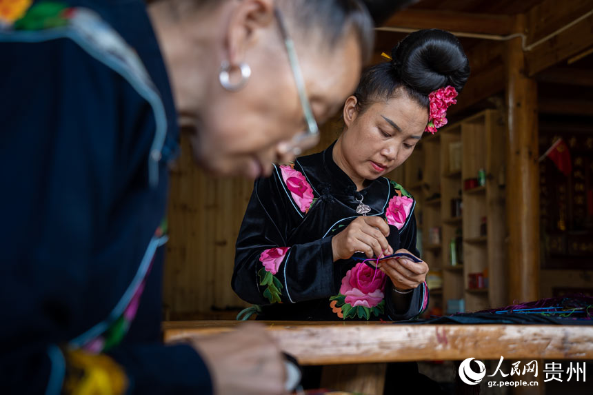 Explore picturesque Miao village in SW China's Guizhou