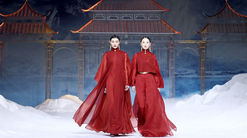 China Fashion Week S/S 2023 kicks off in Beijing