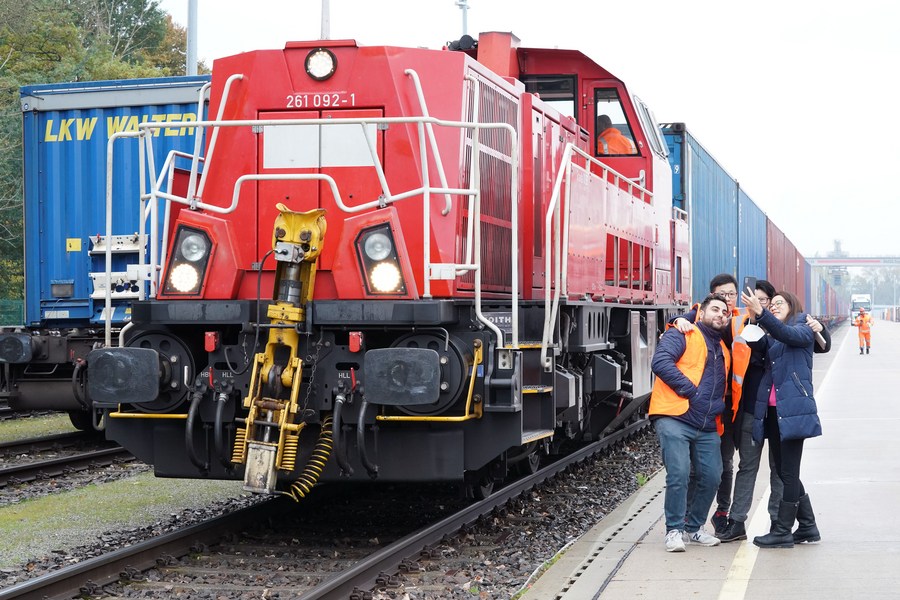 10,000th China-Europe freight train arrives in Germany