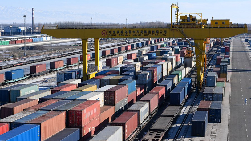 Xinjiang foreign trade up 49.6 pct in Jan.-Aug.