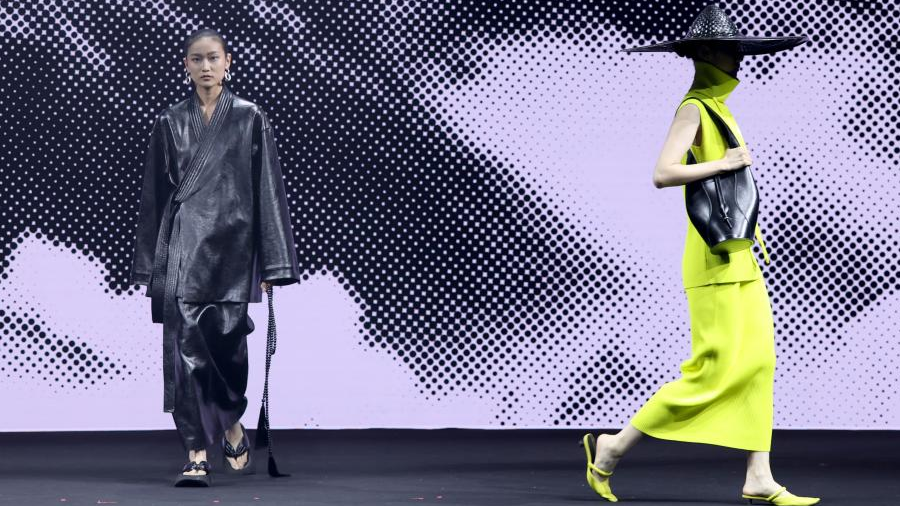In pics: opening ceremony of Beijing Fashion Week