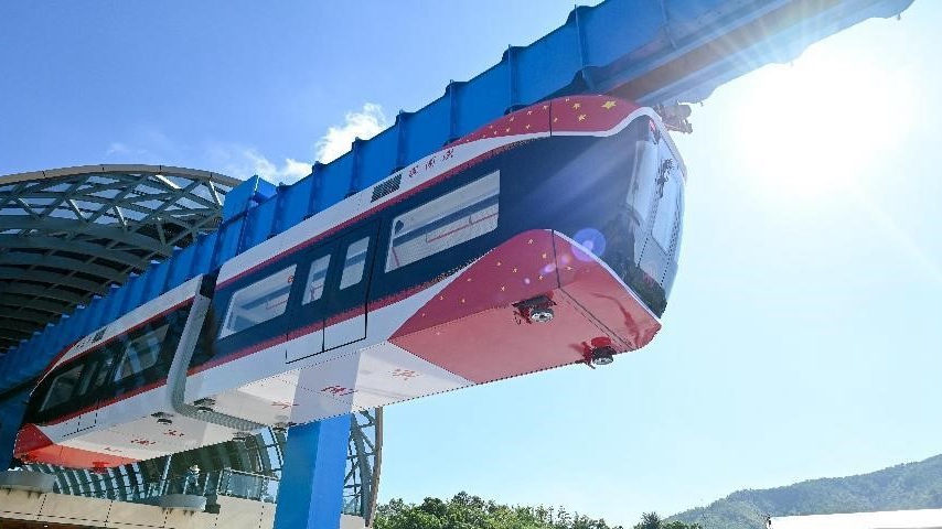 China witnesses remarkable transportation improvement over past 10 years