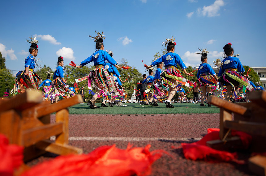 In pics: Students take part in middle school dance competition in China's Guizhou