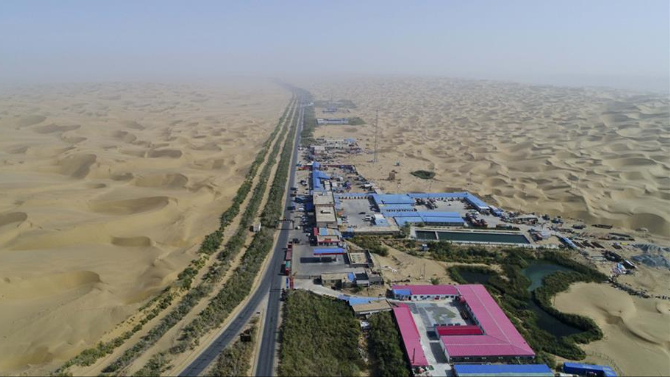 Brand new town thrives in desert
