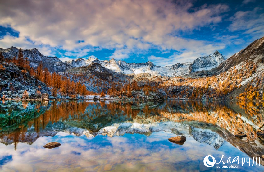 Stunning late autumn scenery in China's Garze Tibetan Autonomous Prefecture