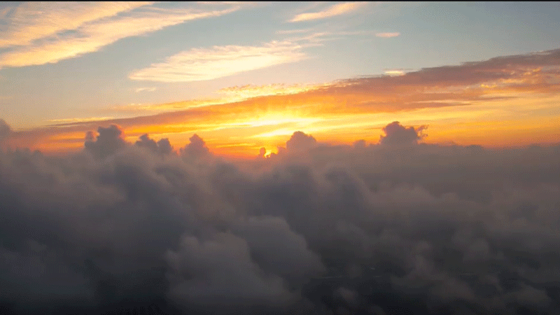 Breathtaking sunrise, sea of clouds in Hangzhou, E China's Zhejiang