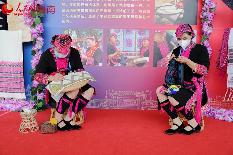 Song and dance shows light up 21st Convention of Teochew International Federation