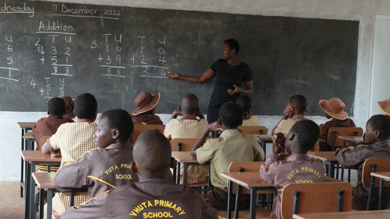 Chinese-invested firm donates classroom blocks to Zimbabwean school