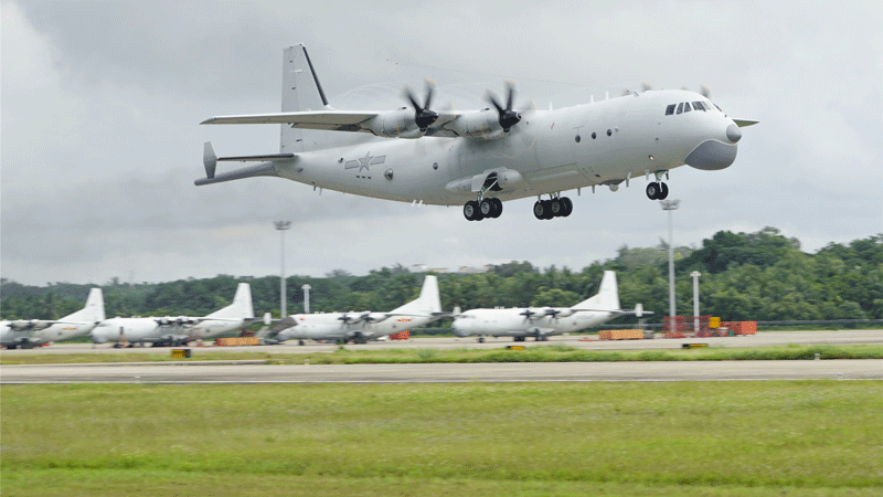 Anti-submarine patrol aircraft in multi-subject flight training
