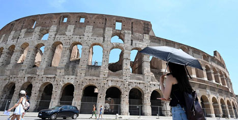 Italy in midst of warmest holiday season in 50 years