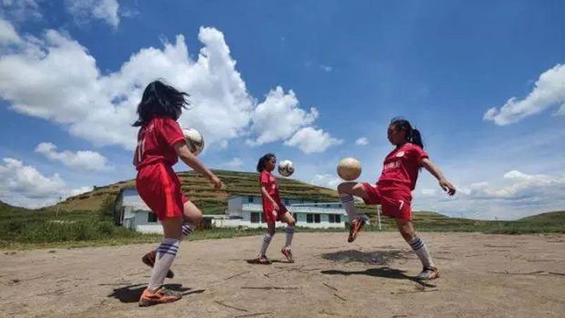 Second pitch themed on Chinese women’s football completed in Liangshan, SW China’s Sichuan