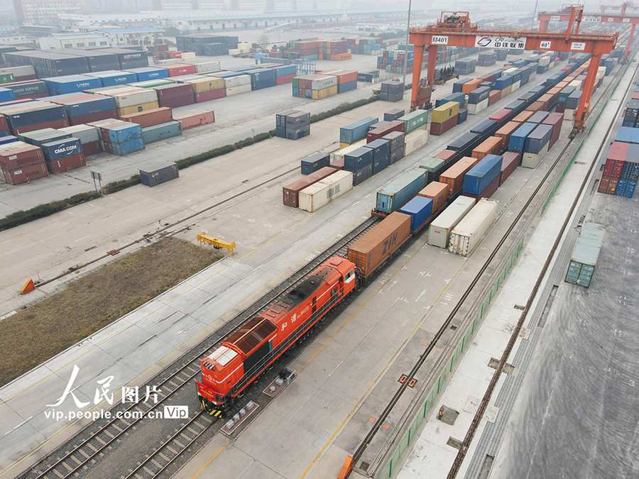 Zhengzhou in C China’s Henan sees China-Europe freight train make first journey of 2023