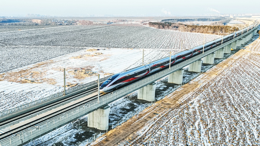 Frost-resistant Fuxing train to make maiden voyage in China’s Heilongjiang