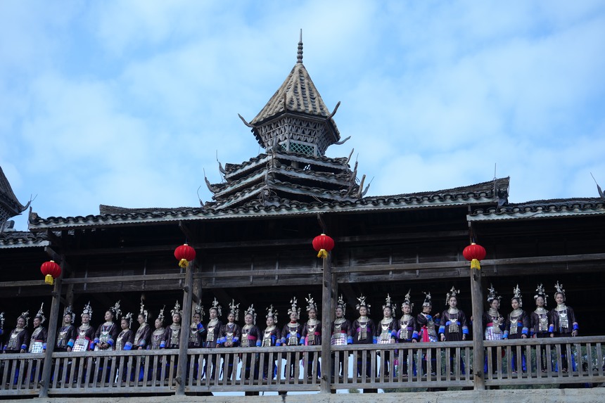 Colorful folklore performances draw tourists to Congjiang county of SW China's Guizhou