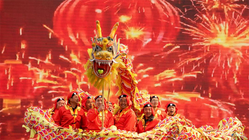 Chinese people celebrate Lantern Festival