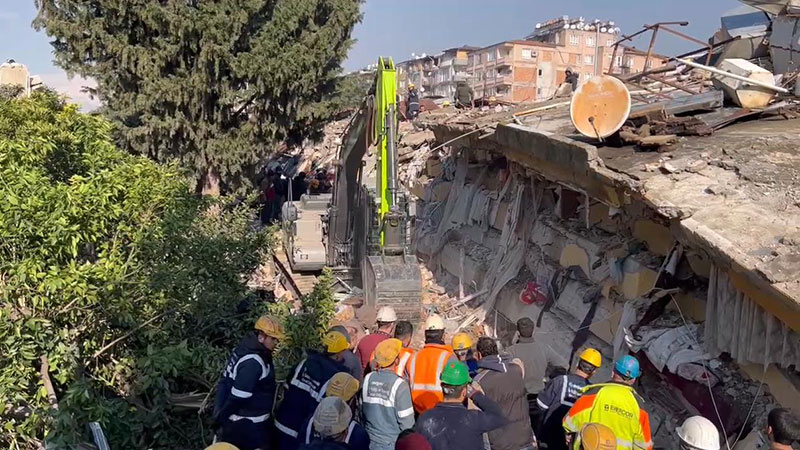 Chinese engineers' rescue experience in Türkiye: Going out to save people