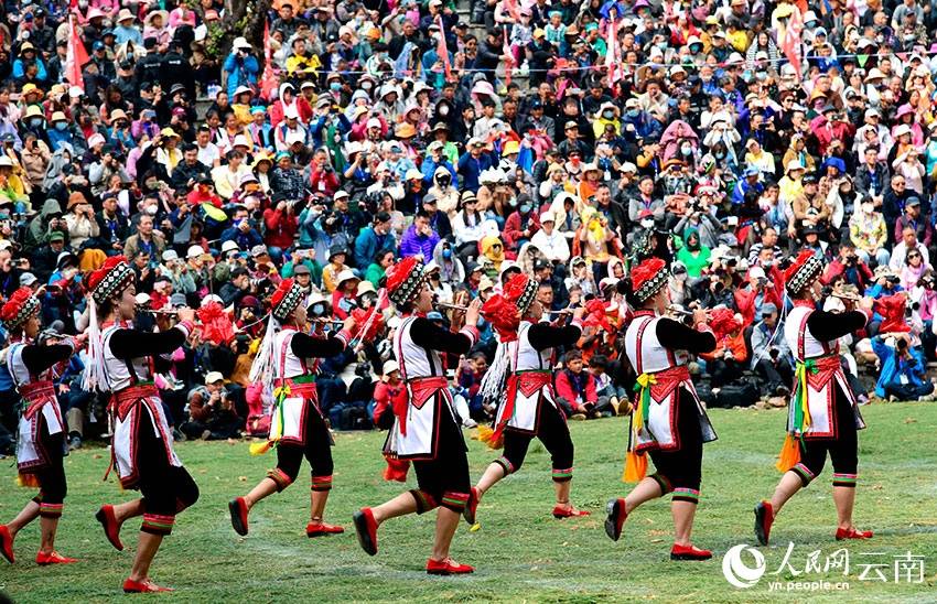 Fire-worshipping festival celebrated in SW China’s Yunnan